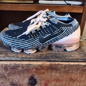 Nike Air Vapormax Flyknit 3 Pink Rose Women's 8.5